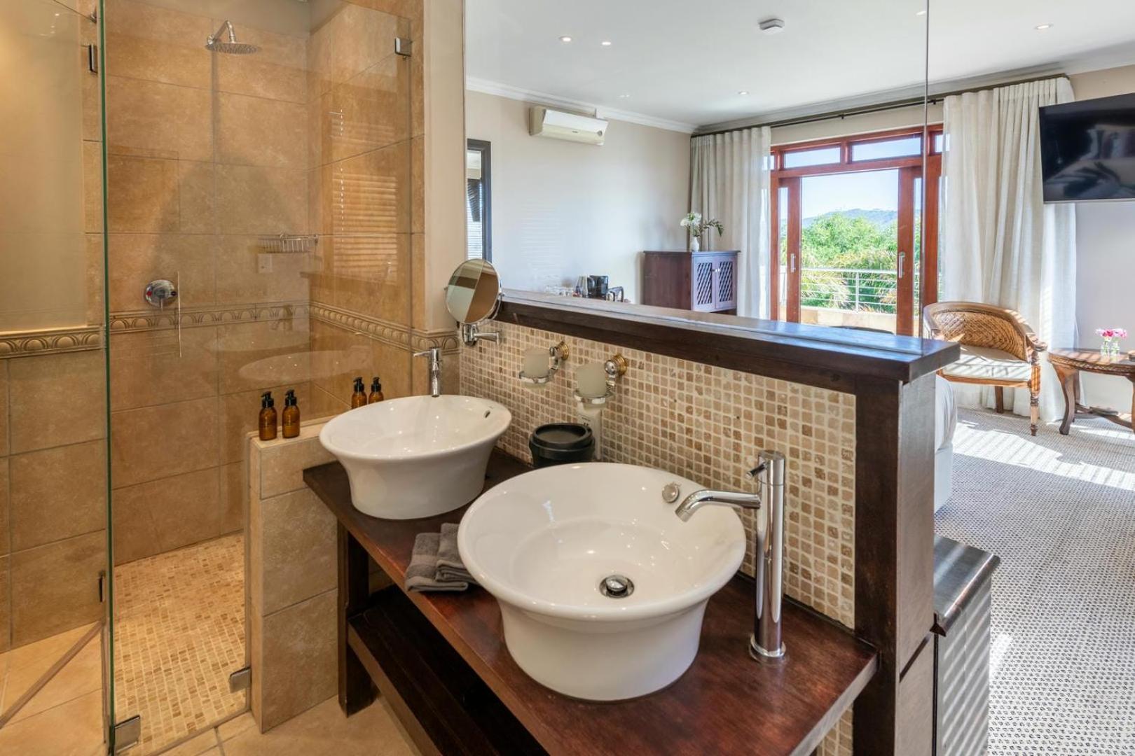 Guest House The Lazy Lion Knysna Bagian luar foto