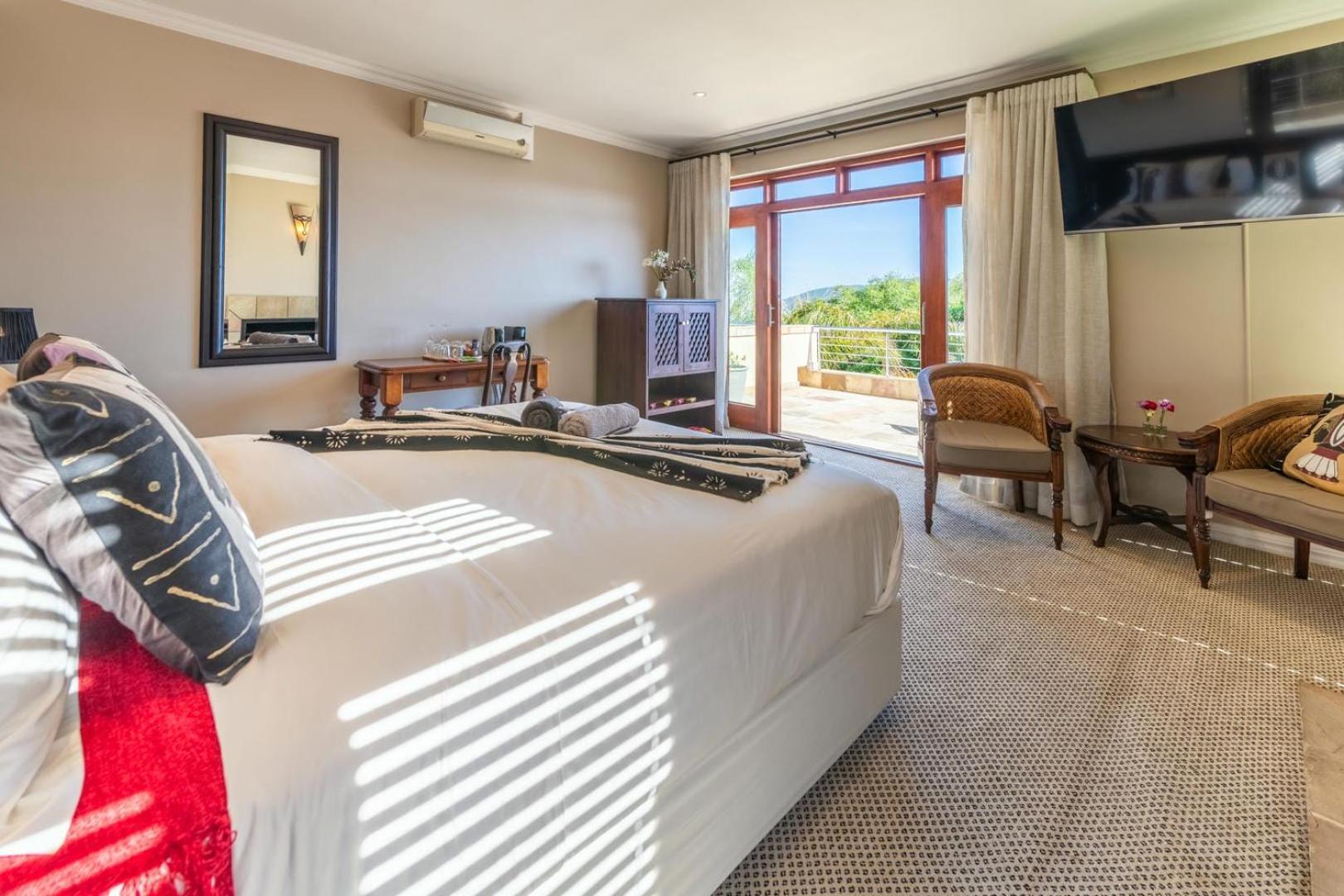 Guest House The Lazy Lion Knysna Bagian luar foto